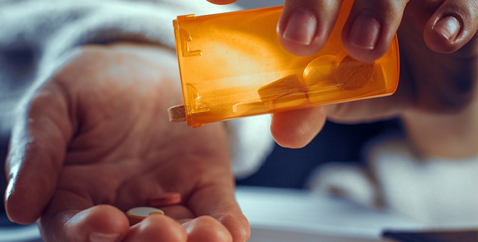 Emergency Rooms Administering Pain Medications or Sedatives to an